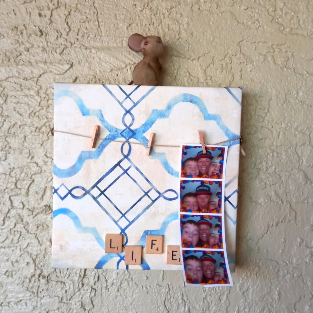 LIFE PHOTO DISPLAY,  Canvas,Scrabble, Aztec